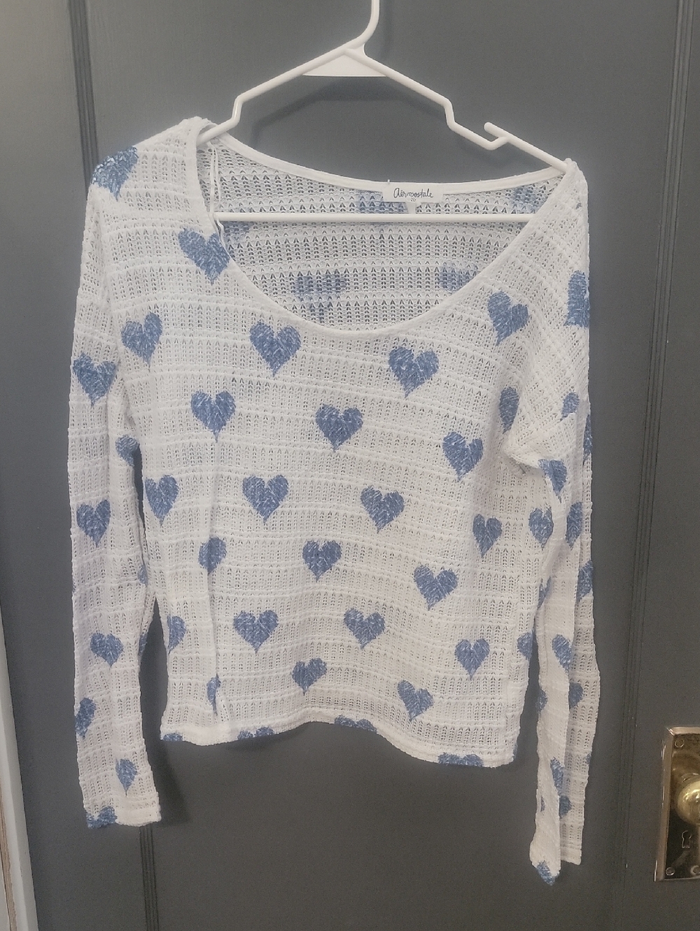 Aeropostale White Open-Knit Heart Sweater with Blue Hearts